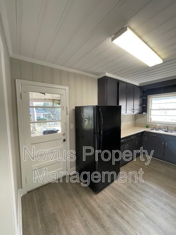 Foto del edificio - 425 Carrollton St