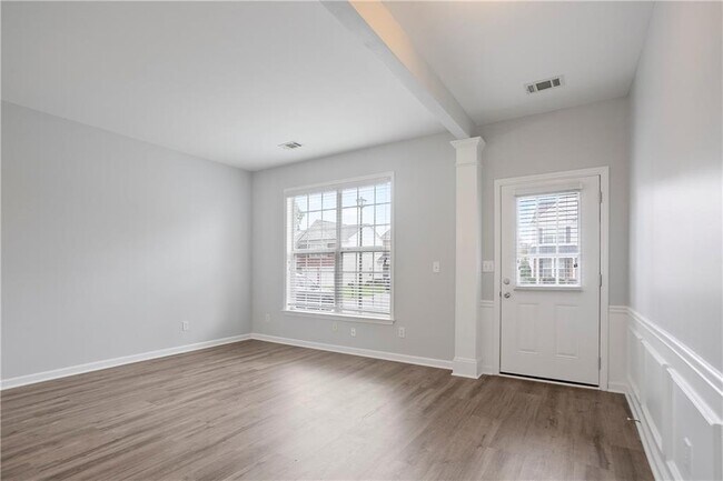 Building Photo - 8850 Grappe Trace