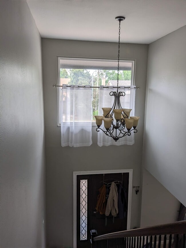 Foto del edificio - 3823 S Midsummer Ln