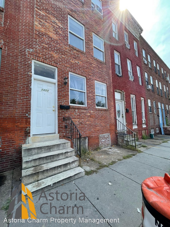 Building Photo - 4 br, 2.5 bath House - 1411 N Central Ave