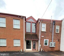 Building Photo - 45 E High St