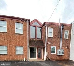 Building Photo - 45 E High St