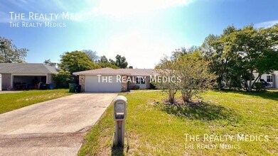 Building Photo - 1073 Leeward Dr