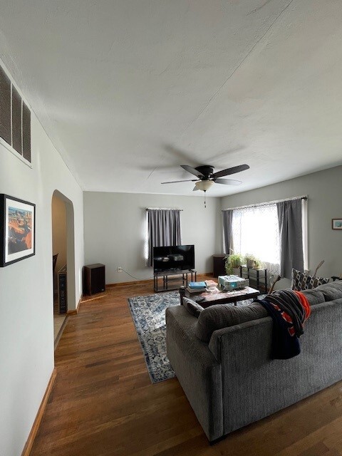 Living room with South facing window. - 510 W Chambers Dr