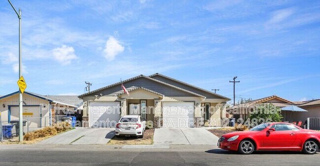 Building Photo - 3160 Western Ave