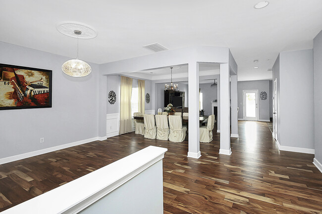 Building Photo - 5713 Falkirk Lane
