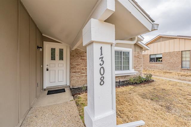 Building Photo - 1308 Golden Grove Dr