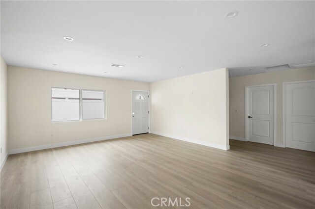 Foto del edificio - 2657 N Brighton St