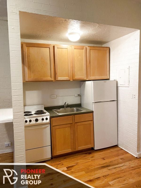 Foto del edificio - 536 W Arlington Pl