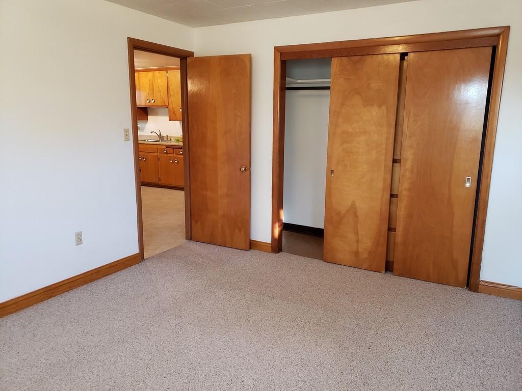 Primary Photo - 1609 Hanaford Ave