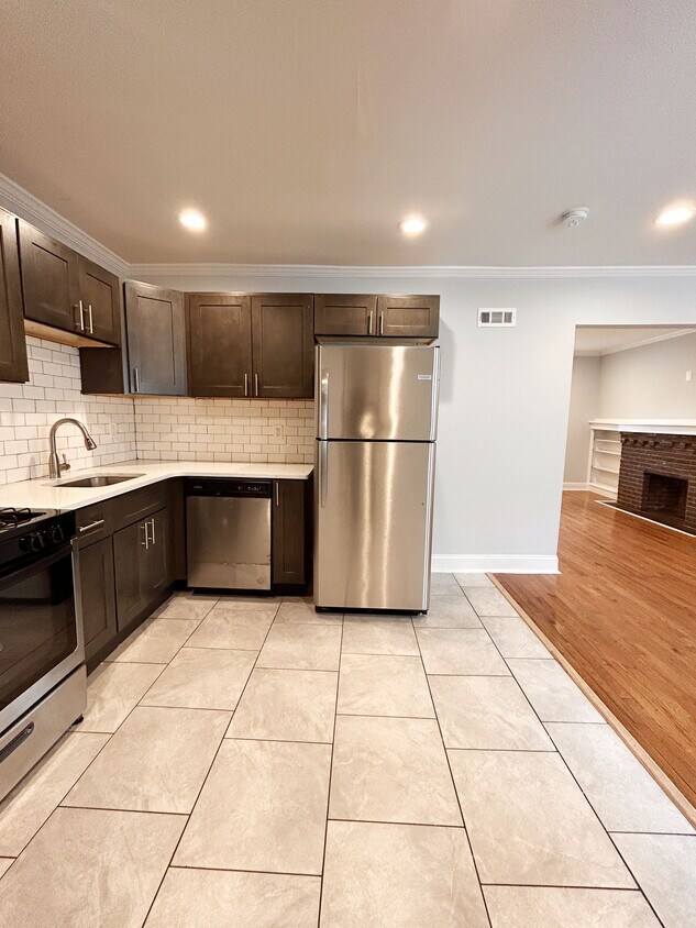 Primary Photo - 6303 Ogontz Ave