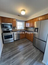 Building Photo - 23 Spar Dr