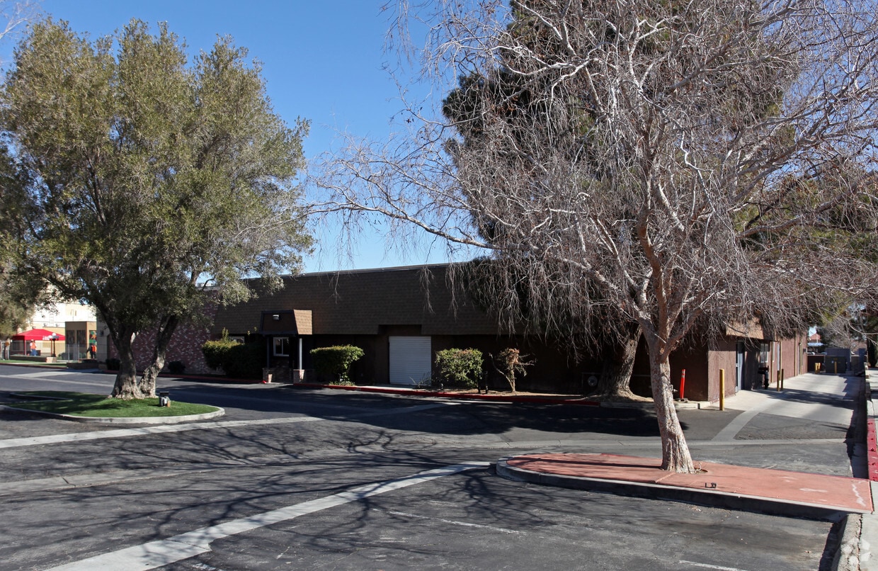 Arbor Court Apartments in Lancaster CA Apartments com Arbor Court Apartments in Lancaster CA Apartments com