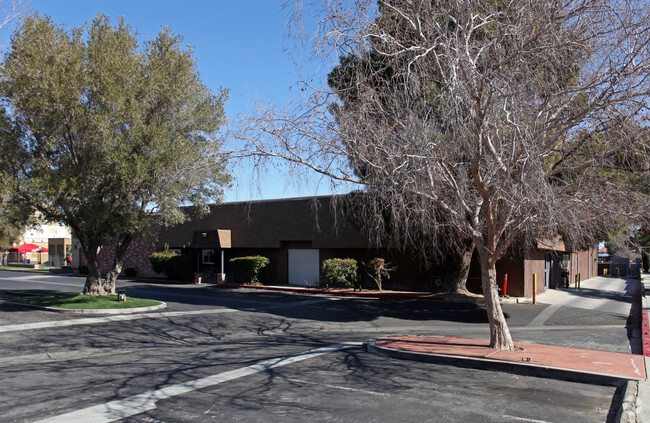 Building Photo - Arbor Court