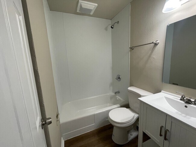 Foto del edificio - 3 Bedroom Fully Remodeled Marshalltown