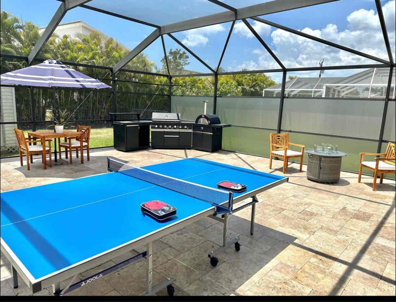 Foto principal - 1190 SW 57th St