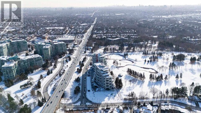 Building Photo - 397 Royal Orchard Blvd