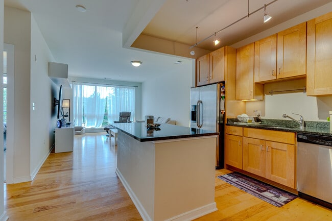 Updated kitchen - 2200 N Westmoreland St