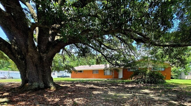 Building Photo - 15538 Touriel Rd