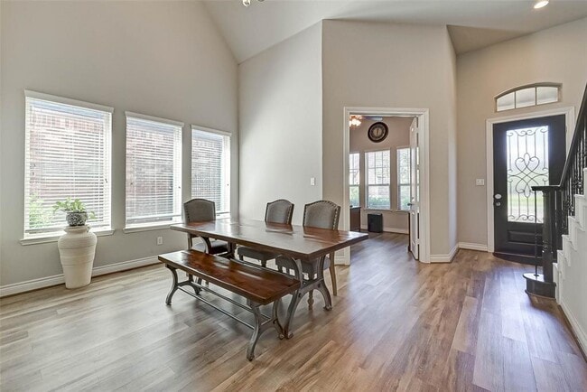 Building Photo - 5227 Pickford Grove Ln