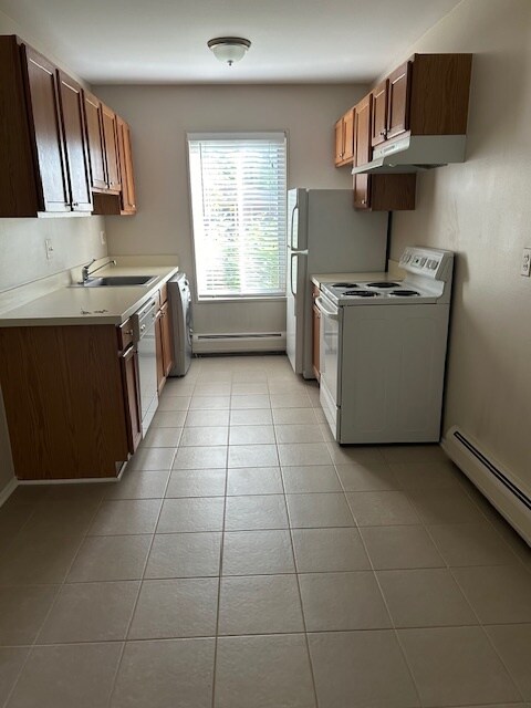 Building Photo - 4003 Benjamin Ave