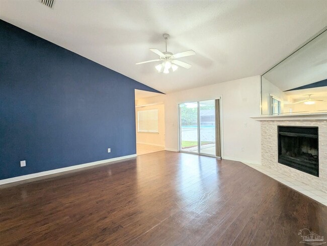 Building Photo - 1145 Freeboard Blvd