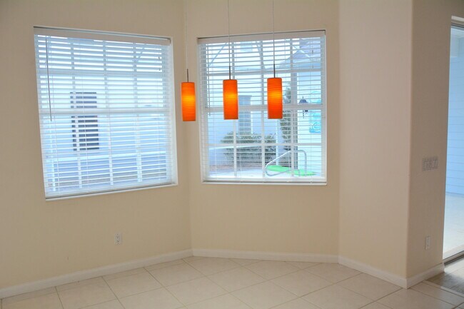Building Photo - 237 Barbados Dr