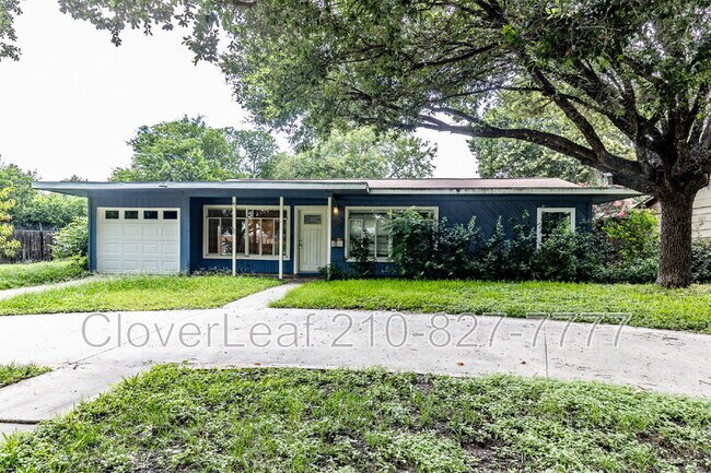 Building Photo - 319 Bryn Mawr Dr