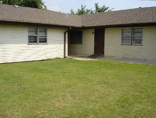 Building Photo - 212-214 S Fort Ave