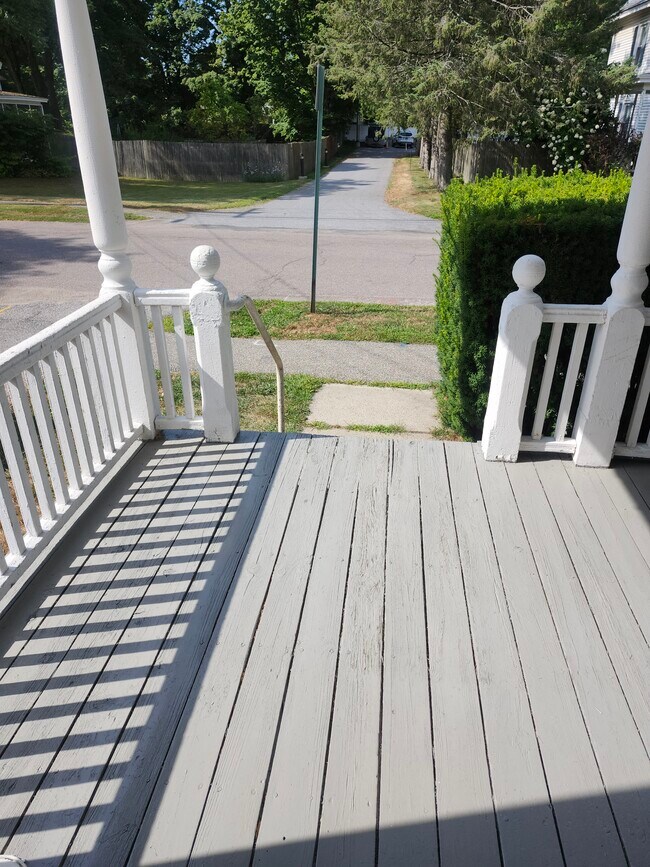 Front Porch Entry - 4 Church St