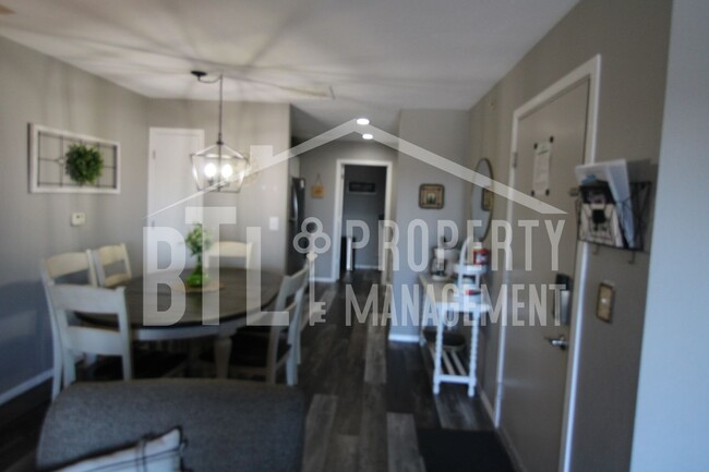 Building Photo - Beautifully Furnished 3 Bedroom Condo in B...