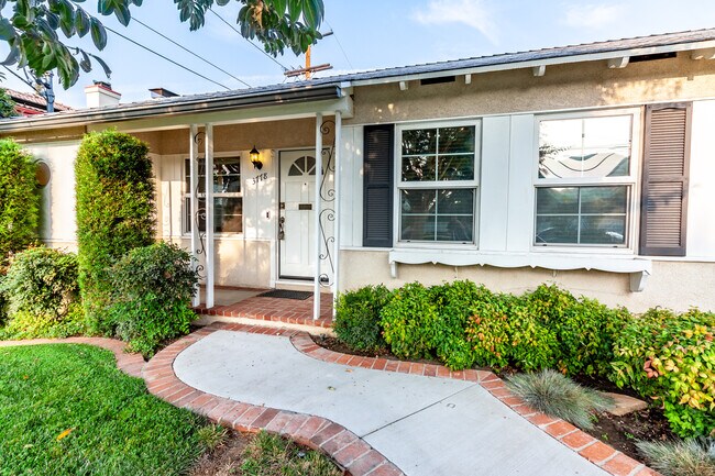 Building Photo - 3778 Laurel Canyon Blvd