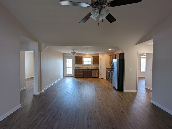 Foto del edificio - 2033 Eisley Ln