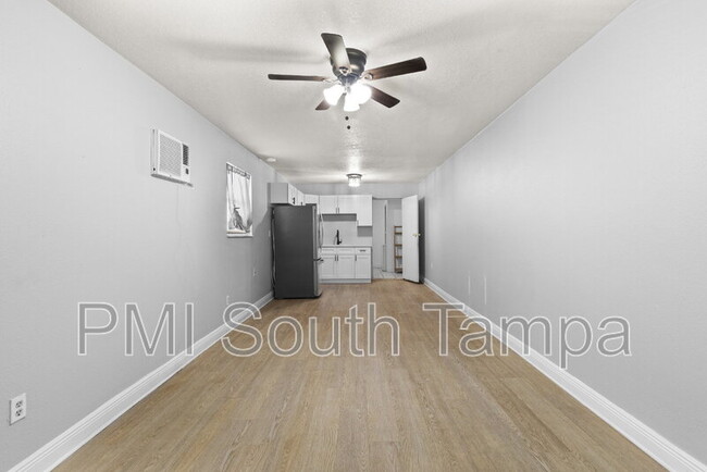 Foto del edificio - 3418 W St Louis St