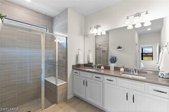 Building Photo - 2231 Yellowfin Cir