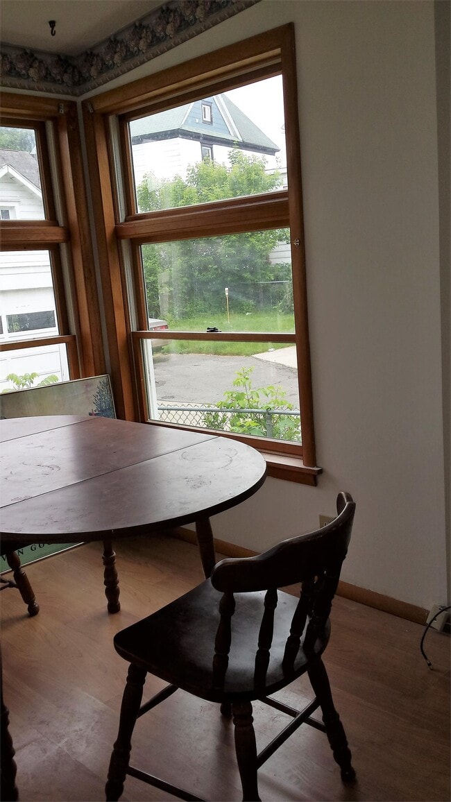 Building Photo - 49 Seminary Ave