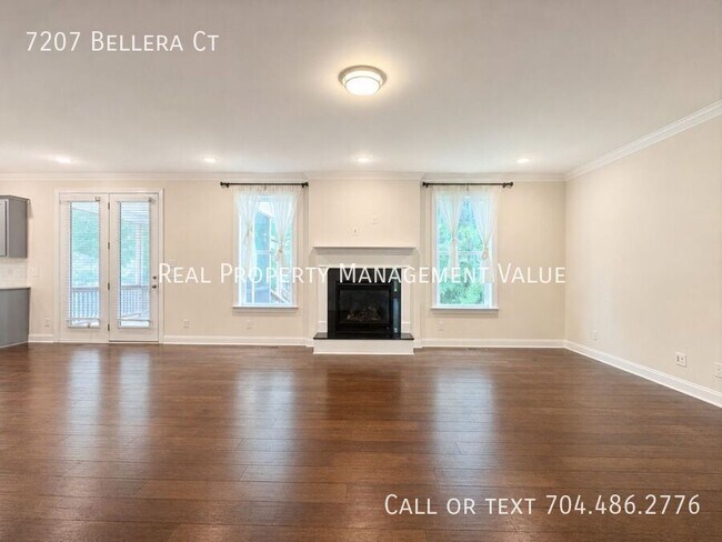 Building Photo - 7207 Bellera Ct