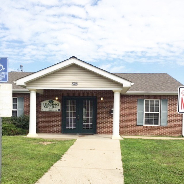 2660 Lucas and Hunt Rd, St. Louis, MO 63121 Townhouse for Rent in St