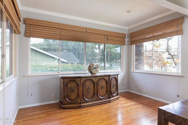 Foto del edificio - 2 br, 2 bath Condo - 2393 El Molino Ave