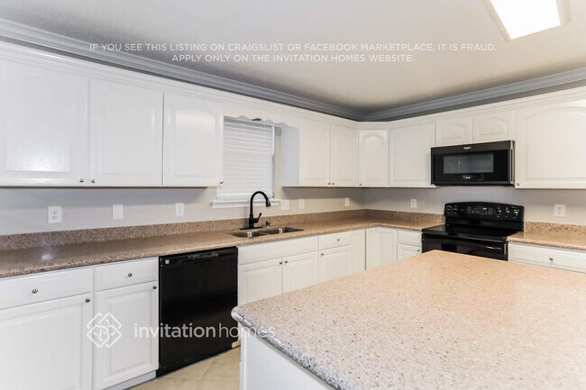 Foto del edificio - 1828 Lariat Dr