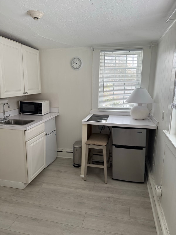 Building Photo - 125 Shore St