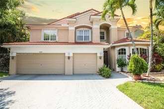 Building Photo - 5280 NW 95th Ave