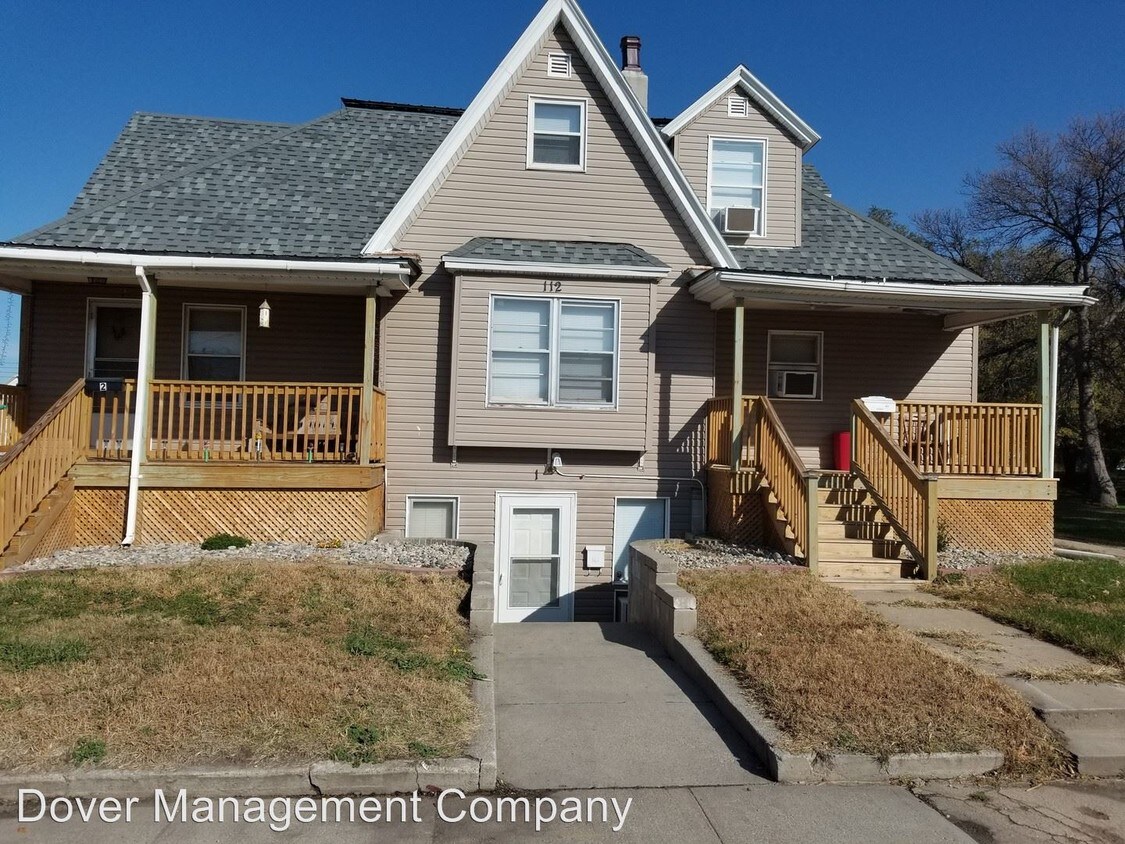 Primary Photo - 112 Braasch Ave