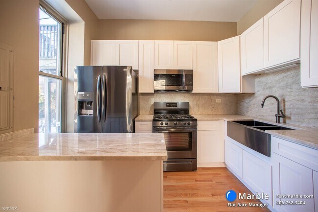 Building Photo - 3 br, 2 bath House - 5615 S Wabash Ave 1