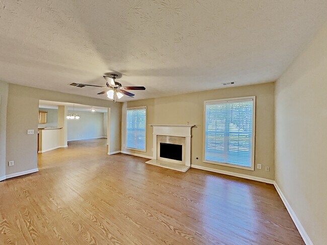 Building Photo - 501 Hawk Eye Court