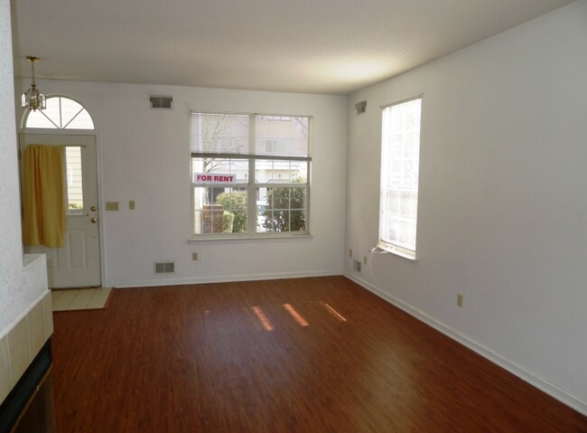 Foto del edificio - 23 Pheasant Brook Ct
