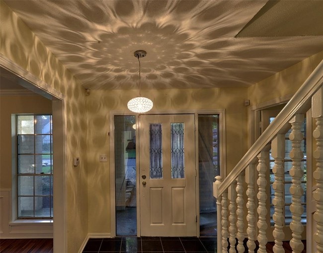 Building Photo - 5903 Green Springs Dr