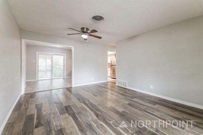 Foto del edificio - 3 BR/1BA | Newly Renovated Single Family Home | 1-Car Covered Parking | Shaded Yard!