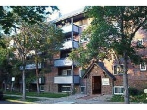 Building Photo - 1270 N Marion St