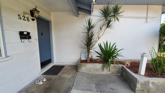 Building Photo - 528 Highlander Dr